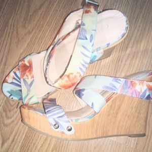 Women's ankles strap sandals